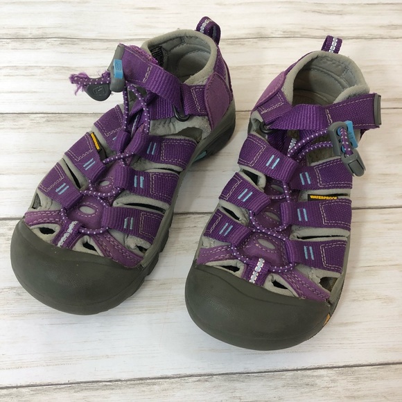 purple sandals size 11